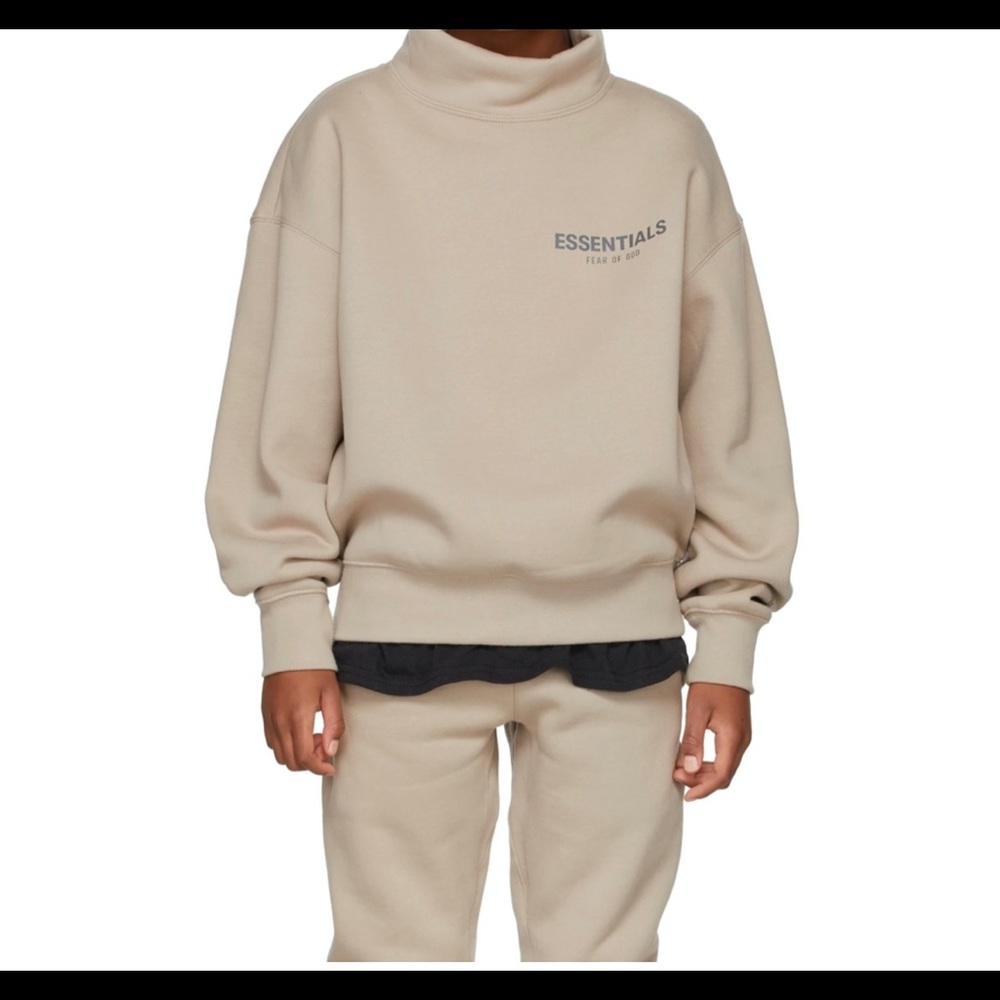 ESSENTIALS FEAR OF GOD Pullover Mock-neck Unisex in Tan